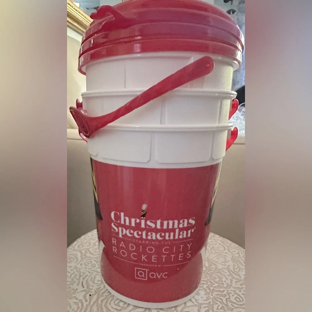 Set 3 Christmas Spectacular official popcorn bucket w/lid NYC Rockefeller CTR